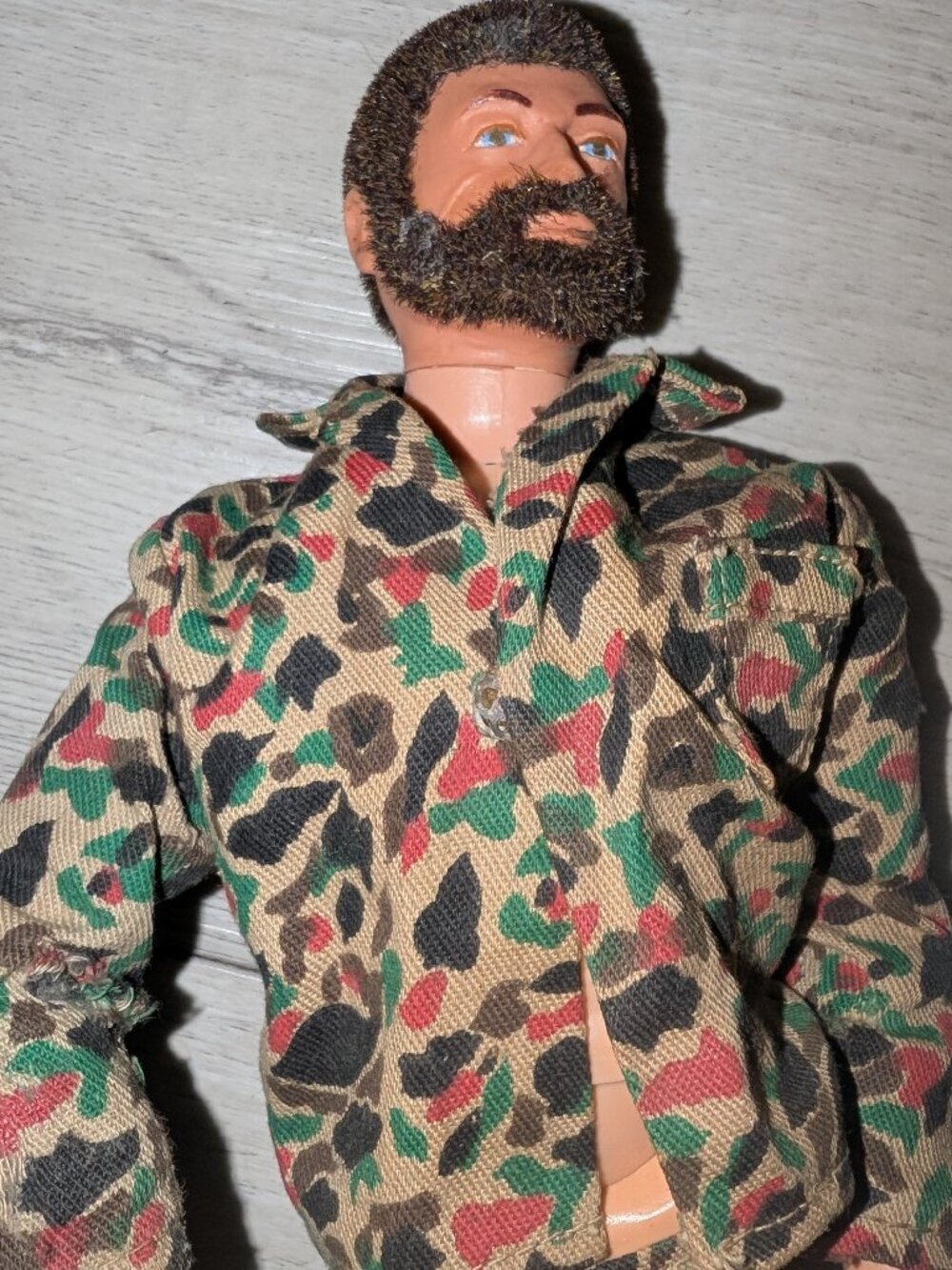 Vtg ‘64 GI Joe Action Figure Hasbro W/ Camo Uniform Fuzzy Beard US - Picture 2 of 6